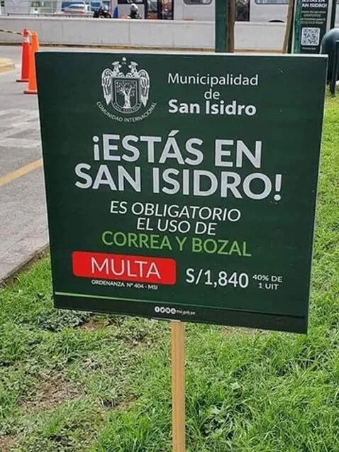 cartel de mascota San Isidro - Lima