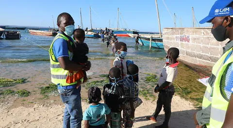 Unicef afirma que 250.000 niños de Mozambique han huido de la violencia yihadista