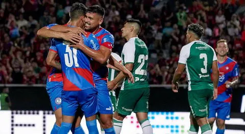¡Respetó su localía! Cerro Porteño venció 2-1 a Oriente Petrolero en la Noche Azulgrana 2023