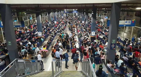 Reportan aglomeración en terminal de Plaza Norte por retraso de buses