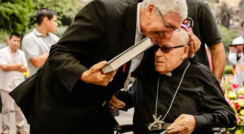 Arzobispo de Lima: “Cuando un amigo se va, algo muere en el alma”