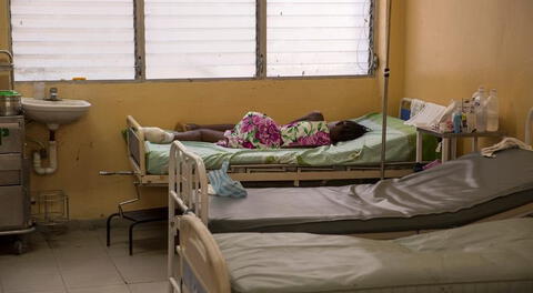 La falta de combustible en Haití fuerza el cierre de 50 centros de salud