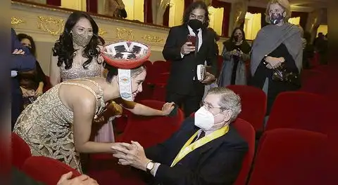 Alfredo Bryce Echenique: el día que el escritor vio la película 'Un mundo para Julius'