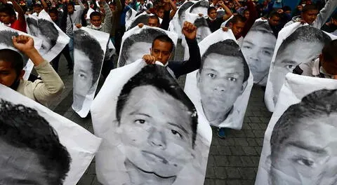 Caso Ayotzinapa: ordenan arrestar a 20 militares y 44 policías por desaparición de 43 estudiantes