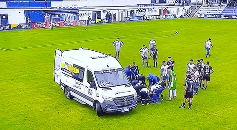 Luis Aguiar, campeón con Alianza en 2017, se desvaneció y fue atendido por ambulancia
