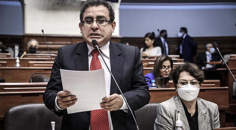 Congresista Luis Picón sentenciado por negociación incompatible