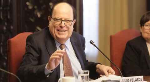 Julio Velarde sobre pensiones en la AFP: "Alcanza si viviéramos 140 años o trabajáramos más (años)"