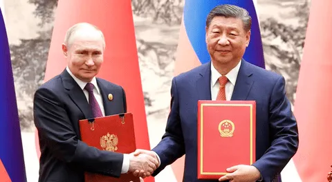 Putin y Xi Jinping acuerdan defender "la justicia en el mundo" y fortalecer las relaciones entre Rusia y China