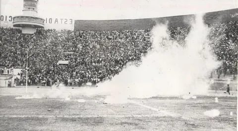 1964: la leyenda del Negro Bomba y la tragedia del Estadio Nacional