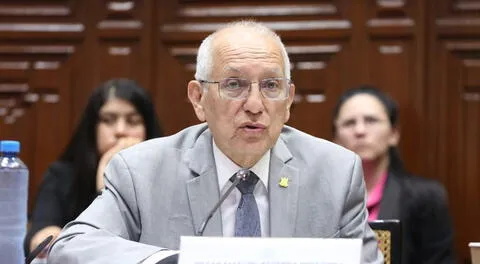 Sunedu: cuestionado exministro Óscar Becerra podría ser elegido hoy miembro del consejo directivo