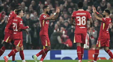 Liverpool goleó 4-0 al Bayer Leverkusen con hat-trick del colombiano Luis Díaz en Champions League