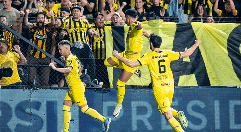 Peñarol derrotó 2-0 a Montevideo Wanderers por la fecha 12 del Torneo Clausura de la Primera División de Uruguay