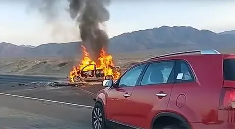 Dos personas mueren calcinadas en choque de auto y camioneta en Panamericana Sur, cerca al peaje de Nazca