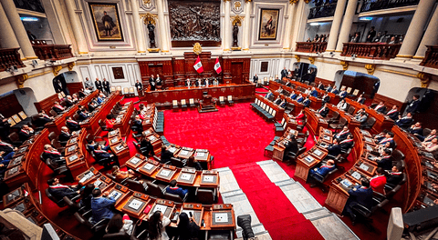 Congreso rechaza reelección de alcaldes y gobernadores y eliminación de movimientos regionales