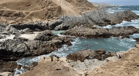 ¿Conoces Playa Tanaka? Descubre sus 5 piscinas naturales de aguas cristalinas en Arequipa