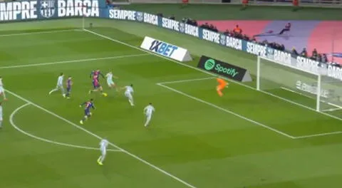 Pedri marca golazo para el 1 a 0 del Barcelona contra Atlético de Madrid y pone a 'culés' como únicos líderes