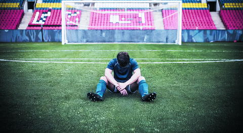 Depresión en el fútbol: la pesada mochila de la autoexigencia que cargan los jugadores