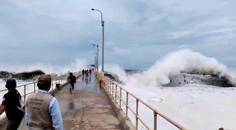 Oleaje anómalo en el litoral peruano: estos son los puertos y muelles cerrados por maretazo