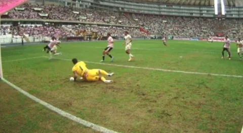 VAR anula el descuento de Sport Boys: rosados marcaron el 1-2 ante Universitario, pero mano previa invalidó el gol