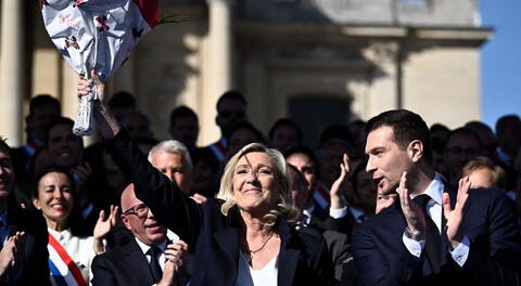 Condena a Marine Le Pen por malversación desata 3 protestas enfrentadas en París