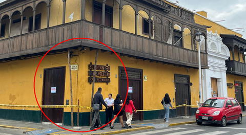 Trujillo: clausuran restaurante cuyo balcón era sostenido por dos palos