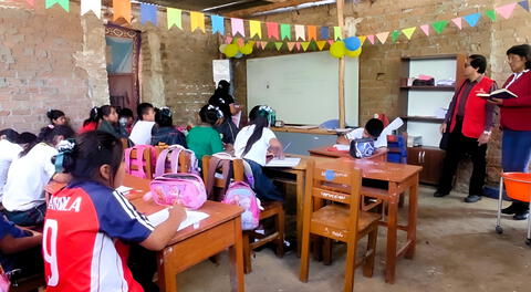 Lambayeque: colegio fue demolido y ahora más de 100 alumnos estudian en corrales y patios de viviendas por falta de nuevo local