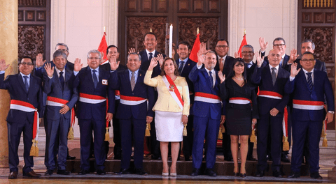 Dina Boluarte EN VIVO: presidenta tomó juramento a nuevos ministros de Economía, Interior y MTC
