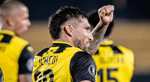 ¡Con golazo de Remedi! Peñarol volteó el partido y ganó 3-2 a Olimpia de Fabián Bustos en la la Copa Libertadores