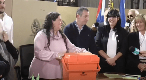 En Uruguay hicieron sorteo para escoger a un alcalde tras empate de votos: los candidatos apostaron a un cordero
