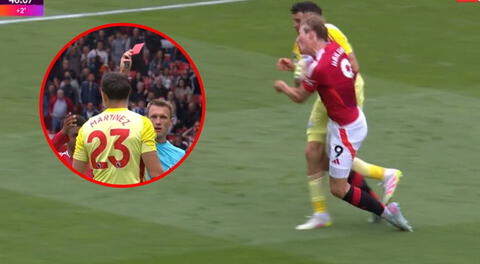 'Dibu' Martínez 'embistió' a Højlund y se ganó la tarjeta roja de manera directa en su último partido con Aston Villa