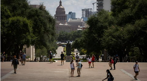 Pésimas noticias para inmigrantes: se acaba este beneficio histórico para los estudiantes indocumentados en Texas