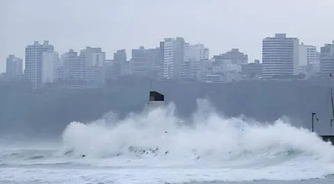 Oleajes anómalos duplicarán el tamaño de las olas en mar peruano del 12 al 15 de junio