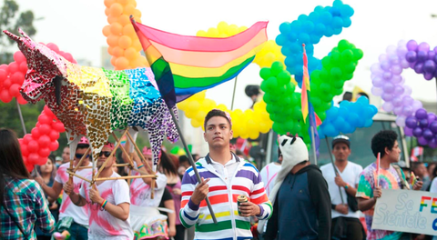 Marcha del Orgullo 2025: las mejores imágenes con frases para compartir en redes y WhatsApp el 28 de junio