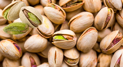 ¿Tiras las cáscaras de pistacho? Esto es lo que podrías hacer con ellas en casa y el jardín