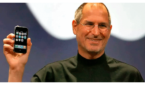 ¿Sabías que Steve Jobs se apropió del nombre 'iPhone'? Otra compañía lo había usado antes en sus teléfonos