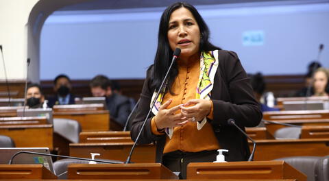 Por una jubilación digna para los maestros del Perú
