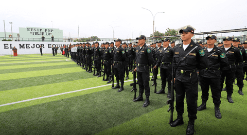 Gobierno incorporará 21.000 policías, pero pasó al retiro a otros 10.000