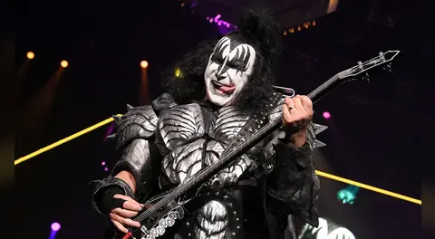 Gene Simmons, estrella del grupo Kiss, es hospitalizado de emergencia tras chocar contra un auto