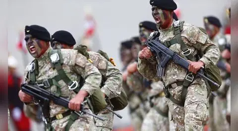 Ascenso de Fuerzas Armadas 2026: más de 600 oficiales suben de grado en la Marina y Ejército tras aprobación del Gobierno