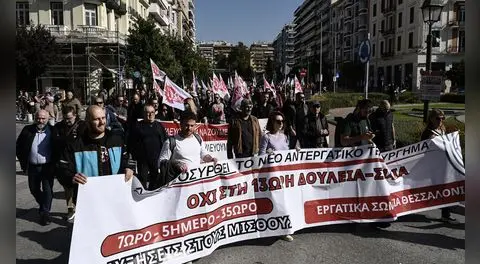 Grecia paralizada por huelga general contra reforma que permitiría jornadas laborales de 13 horas
