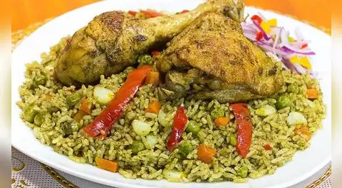 Perú transforma la cocina con sus platos tradicionales: la receta de arroz con pollo que no puedes dejar de probar