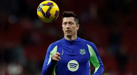 Robert Lewandowski trabajó junto a sus compañeros y está listo para reaparecer ante el Elche