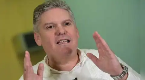 Cuba imputa a exministro de Economía por espionaje, corrupción, malversación y evasión fiscal