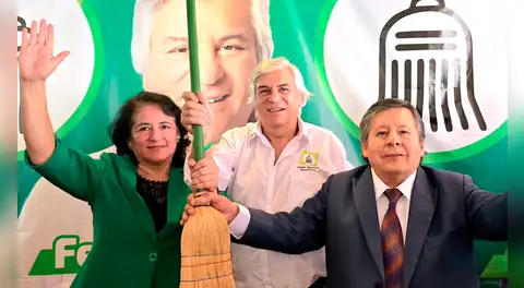 Fernando Olivera anuncia fórmula presidencial y candidatos al Congreso de su partido Frente Esperanza