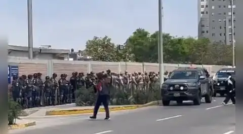 PUCP expresa preocupación por "inusual despliegue" de efectivos PNP y FF.AA. alrededor de su campus