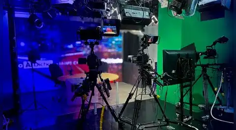 El 44 aniversario de La República: entre la tradición y la generación Z