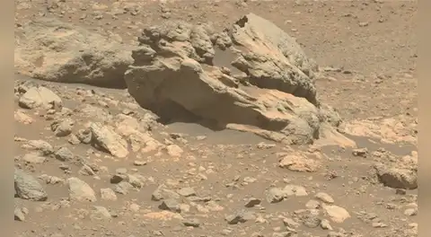 El rover Perseverance de la NASA descubre una roca extraña en Marte que no debería estar allí