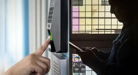 Osiptel: extranjeros en Perú solo podrán contratar líneas móviles presencialmente y tras pasar por control biométrico