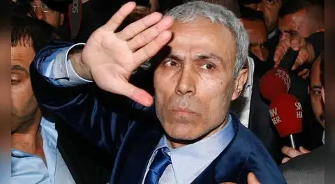 Turquía: expulsan al autor del atentado a Juan Pablo II antes de la visita del papa León XIV