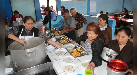 Aprobaron presupuesto para ollas comunes: ración de S/2,25 resulta insuficiente según dirigentas